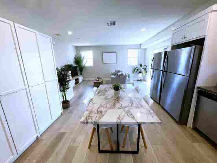 Private Rm/Ensuite Ba - Coliving