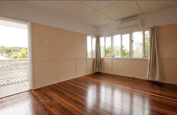 🍃Room Available