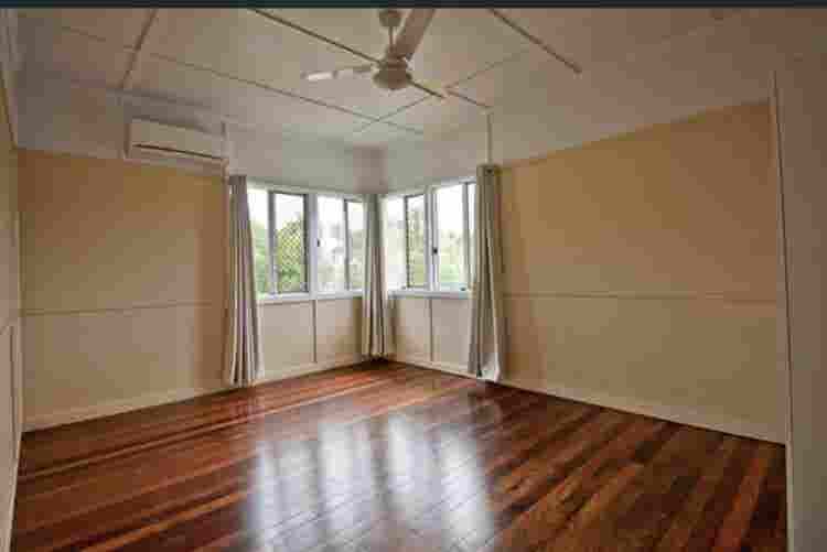 🍃Room Available