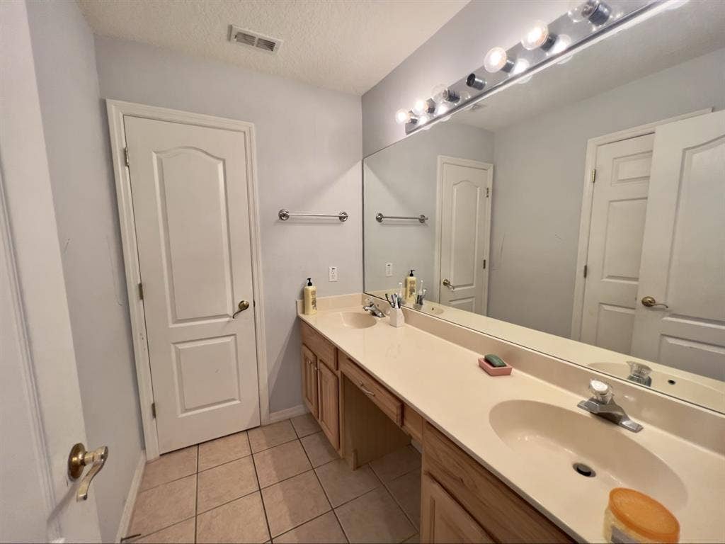 Rooms for rent