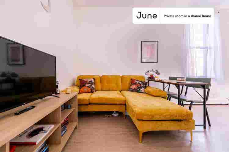 2 BR in New York City