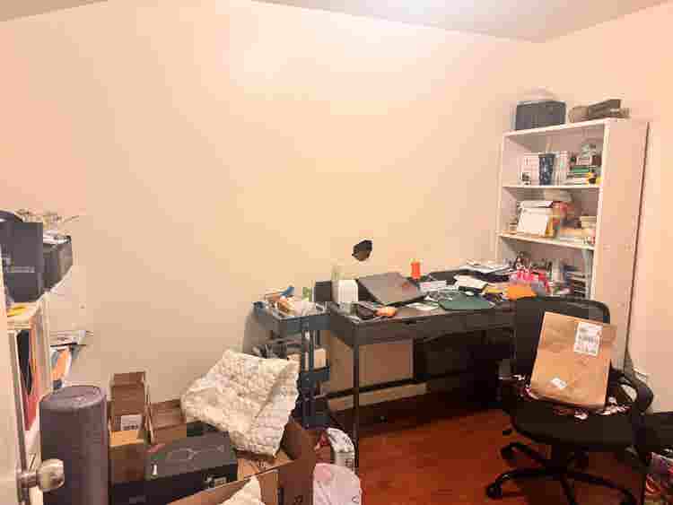 Looking for a roommate!