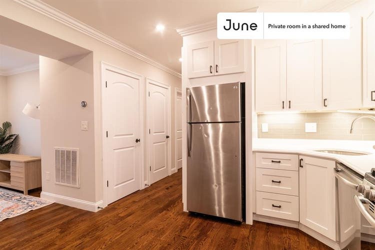 4 BR in Boston