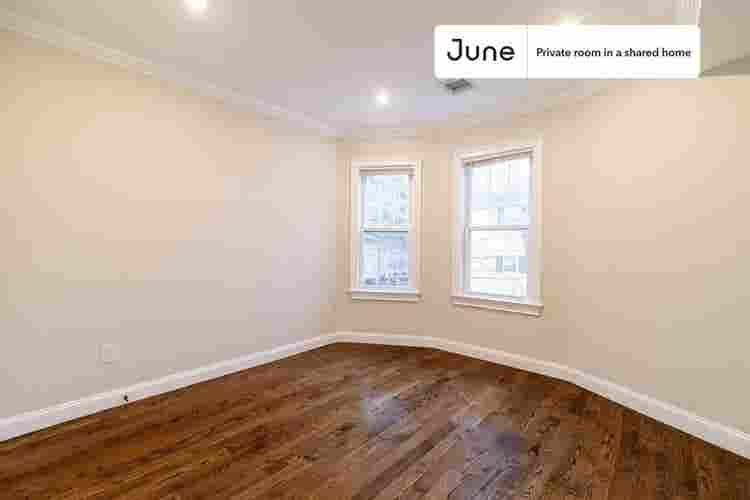 4 BR in Boston