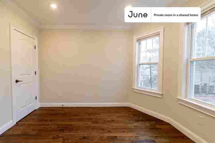 4 BR in Boston