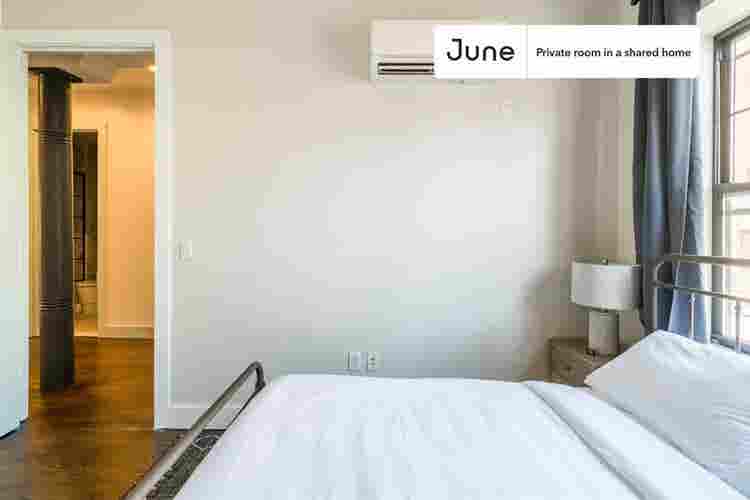 4 BR in New York City