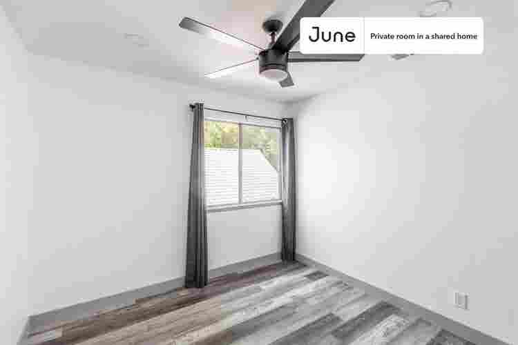 3 BR in Los Angeles