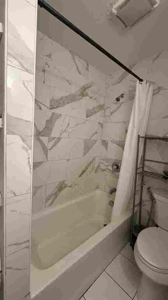 Private room for rent, utilities in