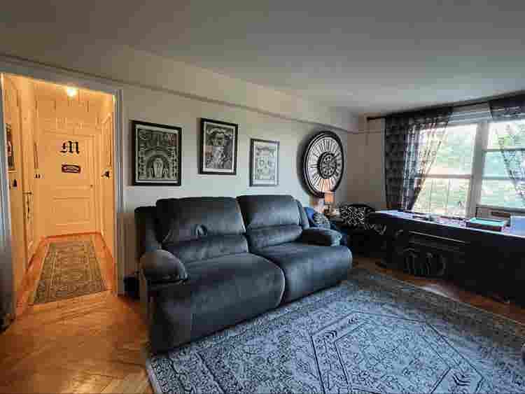 Cozy and Spacious Room in Bay Ridge