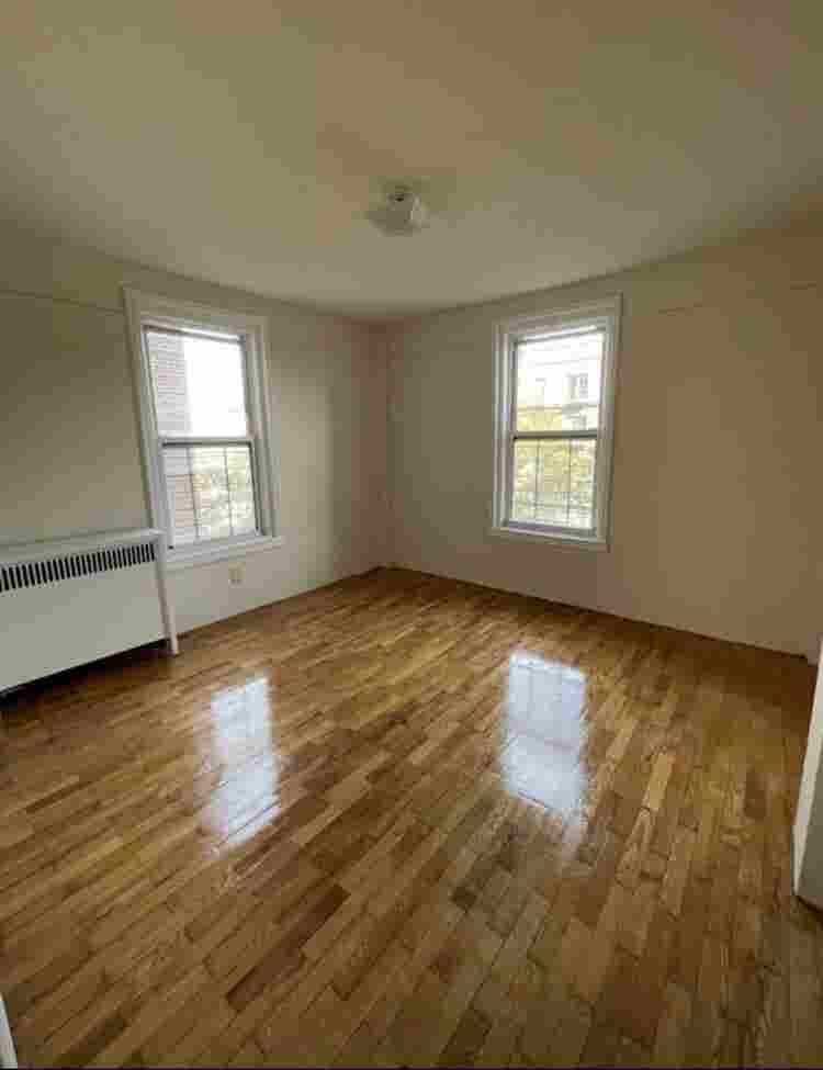 Cozy and Spacious Room in Bay Ridge