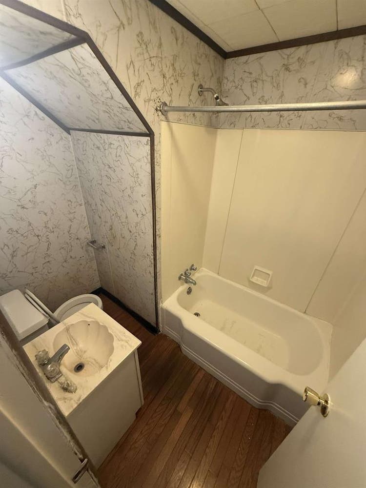 Sublease 2 Blocks From Campus