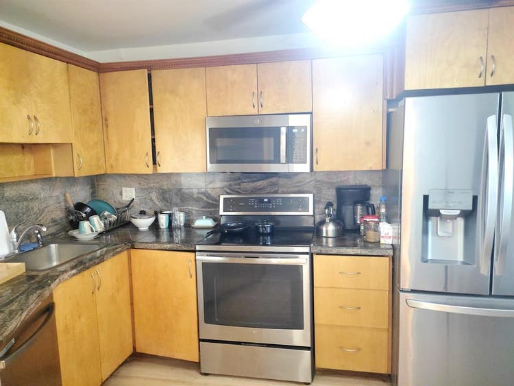 Alquilo habitación Amueblada.