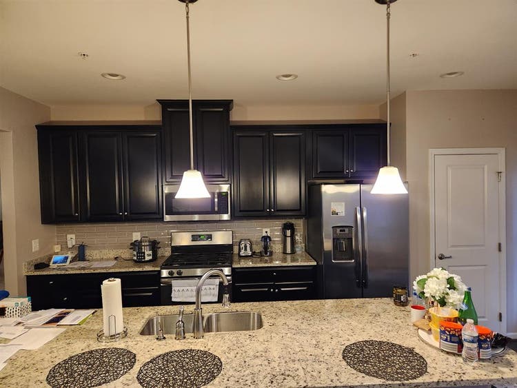 Furniture room with Separate bath