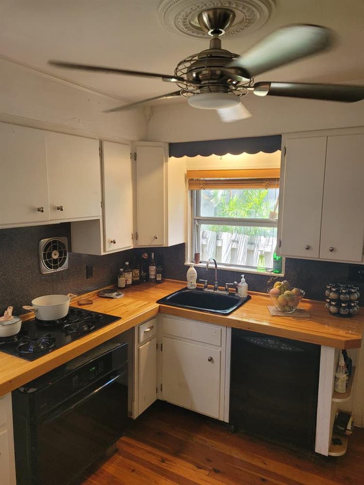 Furnished Large Room for Rent-FLL