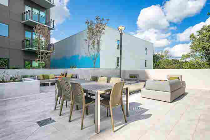 Luxury Room Available in Buckhead