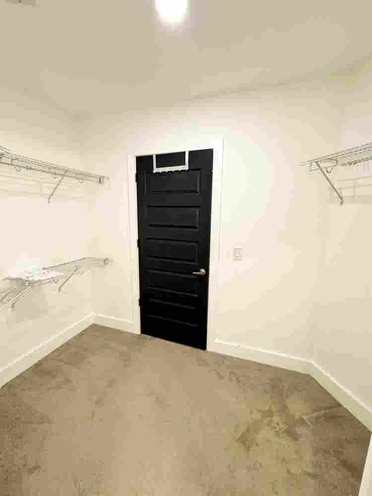 Luxury Room Available in Buckhead