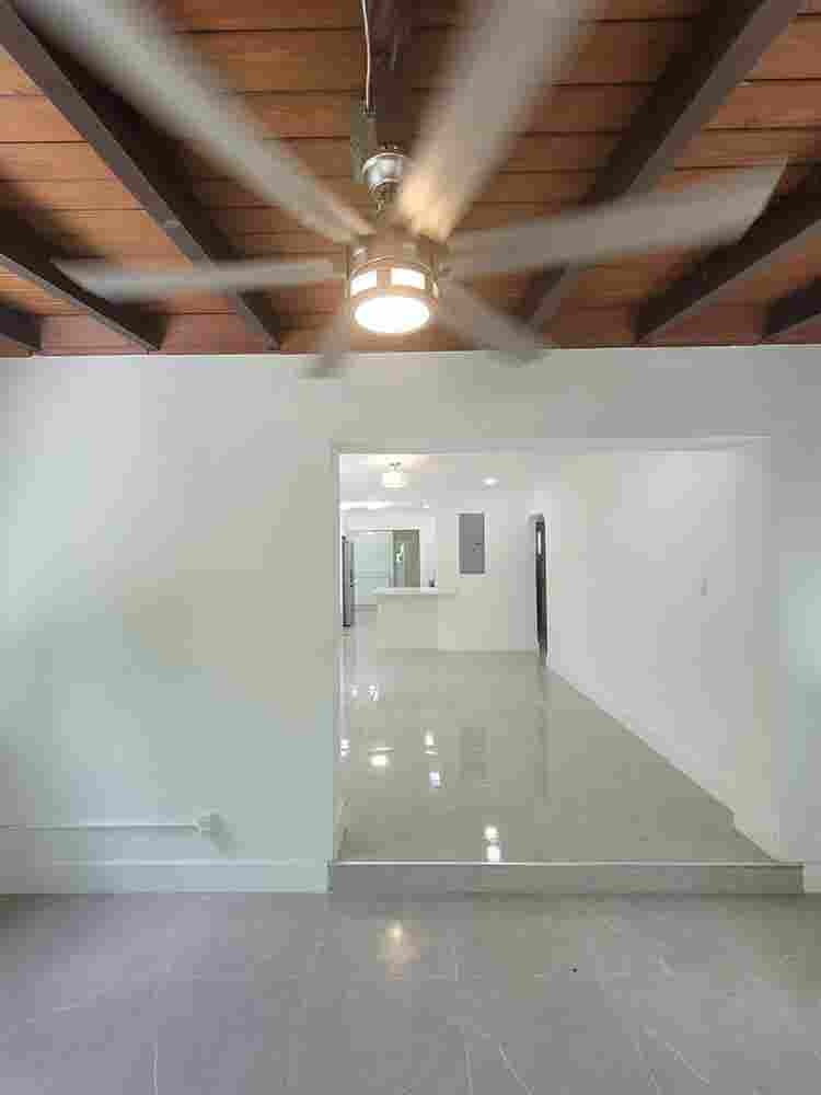 Hollywood Modern Room Rental