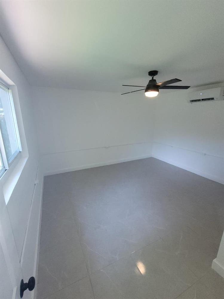 Hollywood Modern Room Rental
