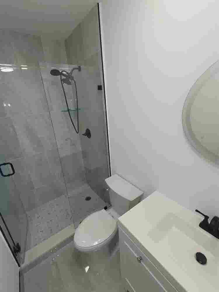Hollywood Modern Room Rental