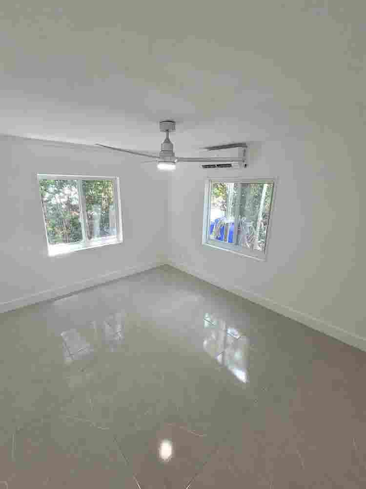 Hollywood Modern Room Rental
