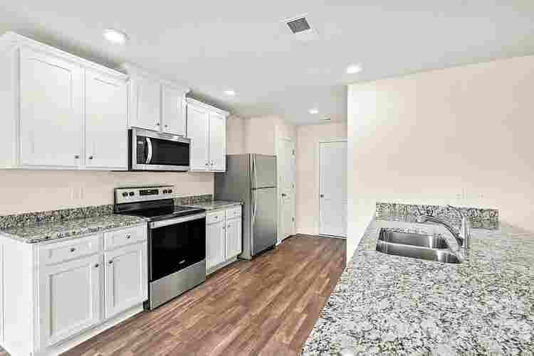 3 BR in Charlotte