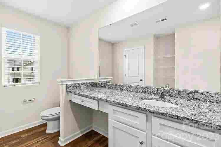 3 BR in Charlotte