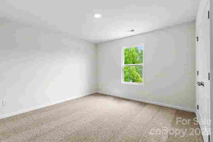 3 BR in Charlotte
