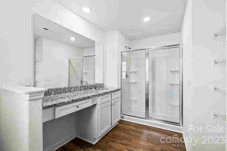 3 BR in Charlotte