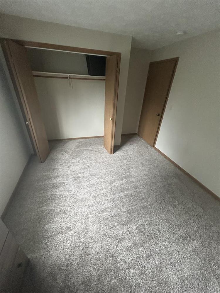 1 bedroom with full bathroom