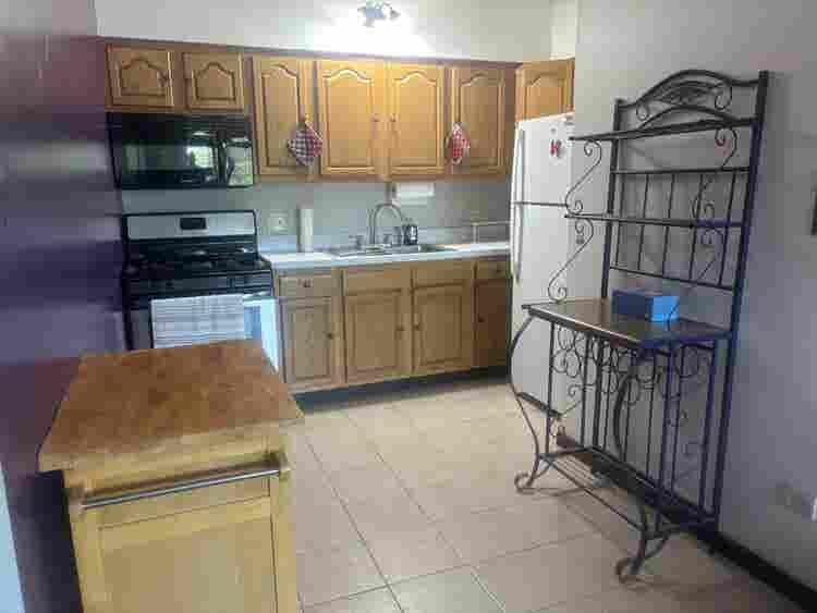 room for rent, near Loyola Hospital