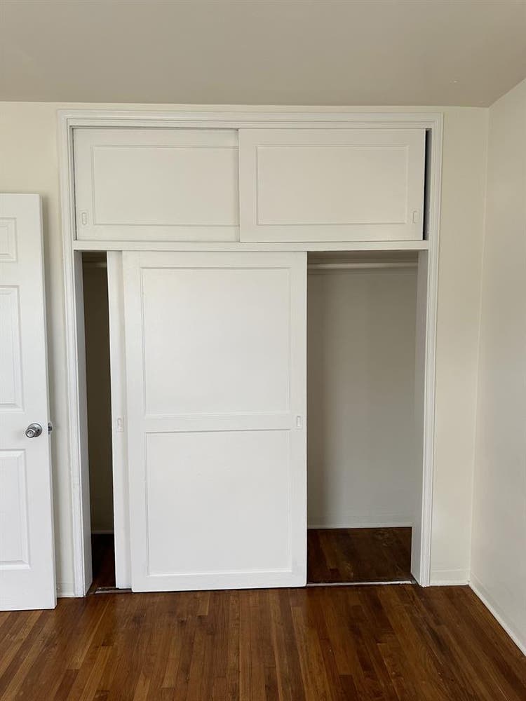 Looking for roomate!