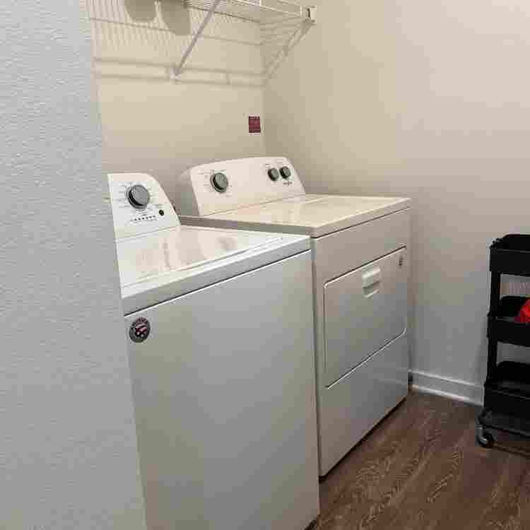 Privar Room for Rent
