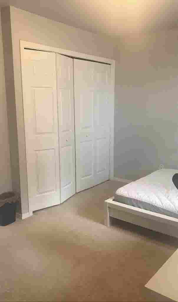 Rent a Master bedroom