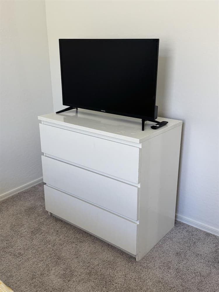 Private Room + Shared Office