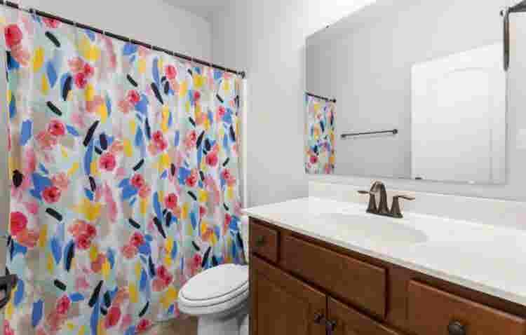 Room for Rent in Beautiful Home