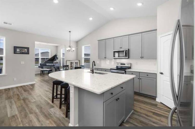 Room for Rent in Beautiful Home