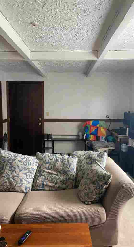 Room for rent for November 1st