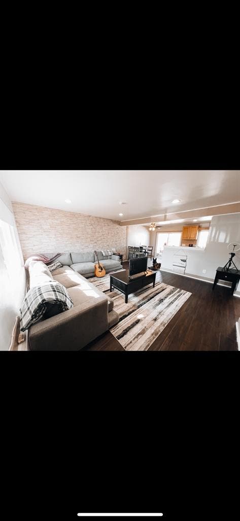 Master Bedroom for Rent — El Cajon