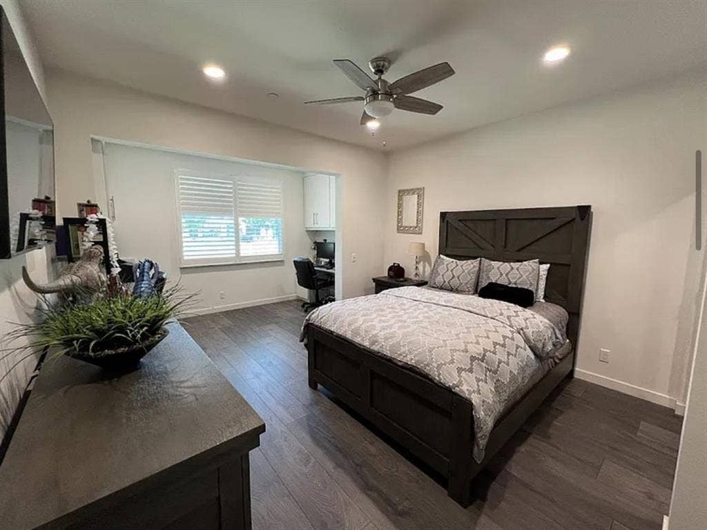 Large room with bathroom