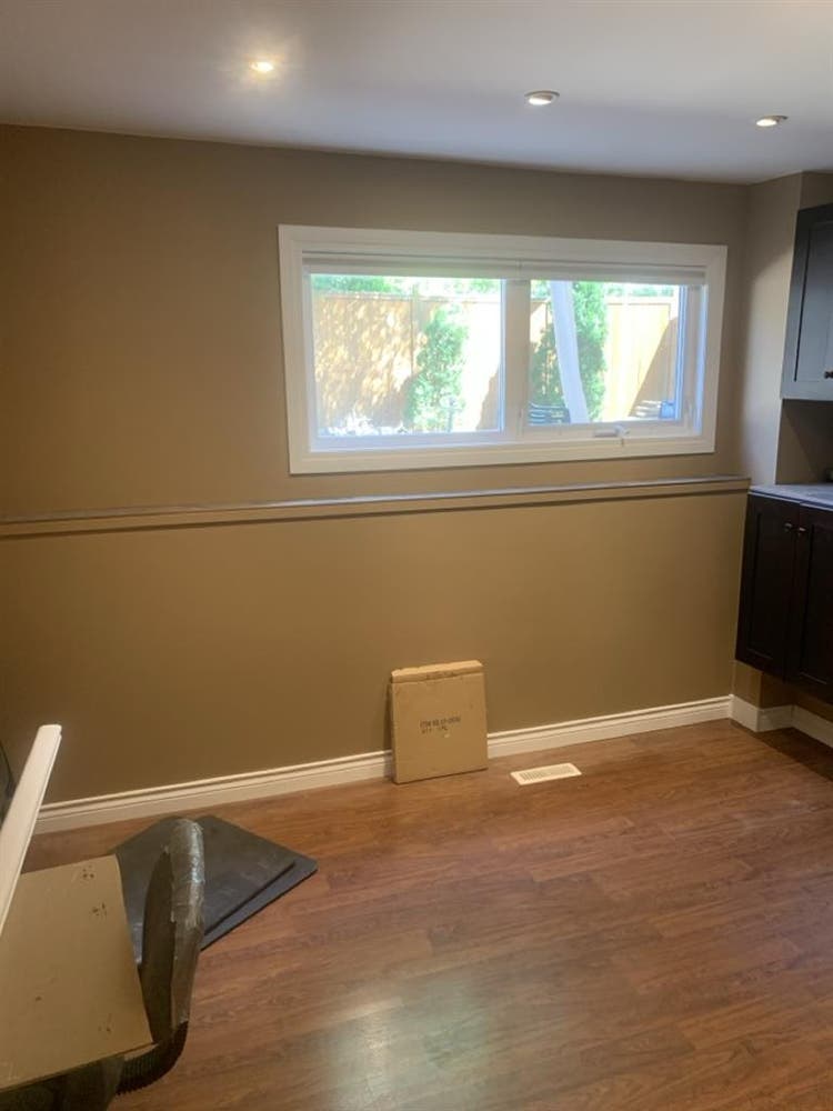 Nice quiet house, great area.