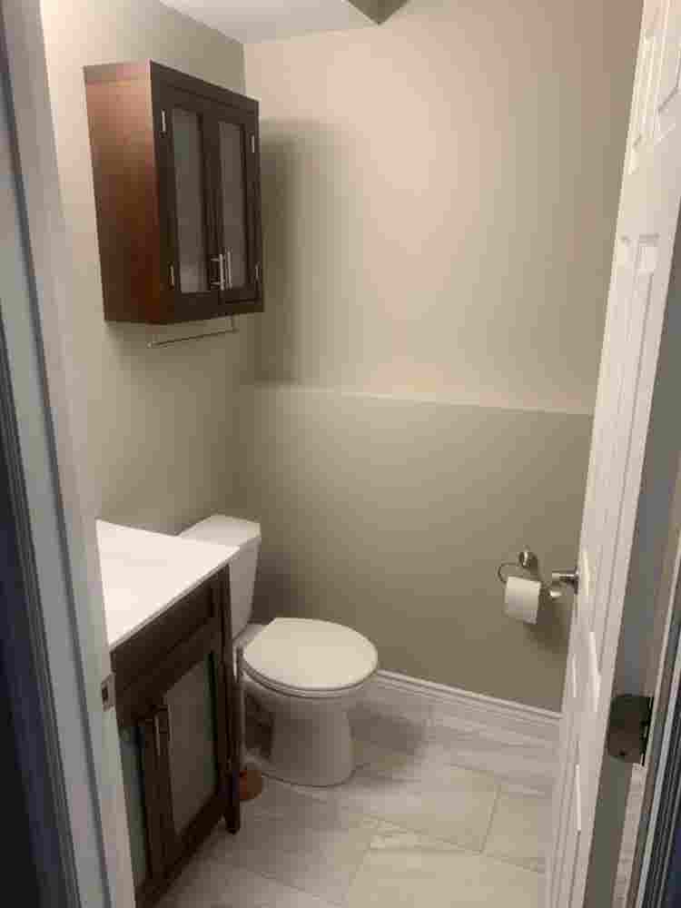 Nice quiet house, great area.