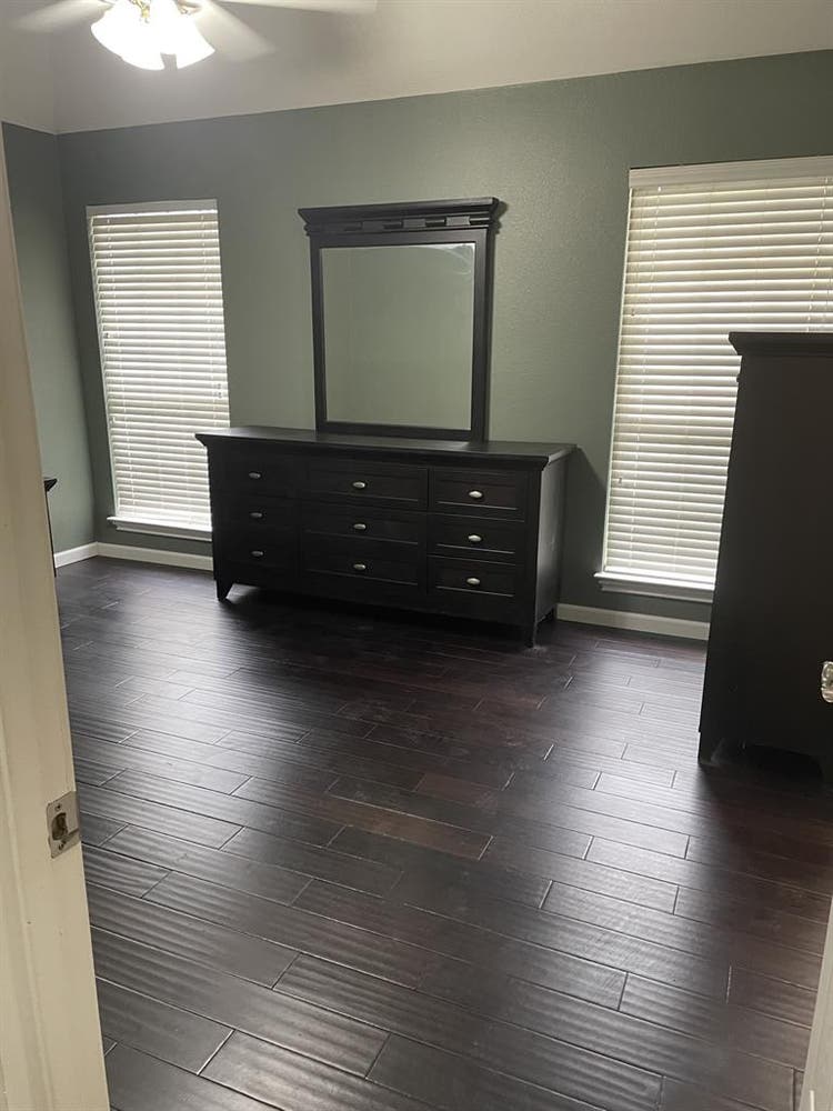 Master suite, all bills paid
