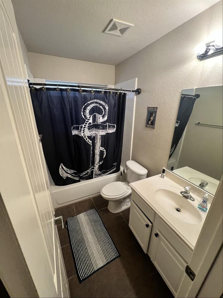 Room for rent McKinney home