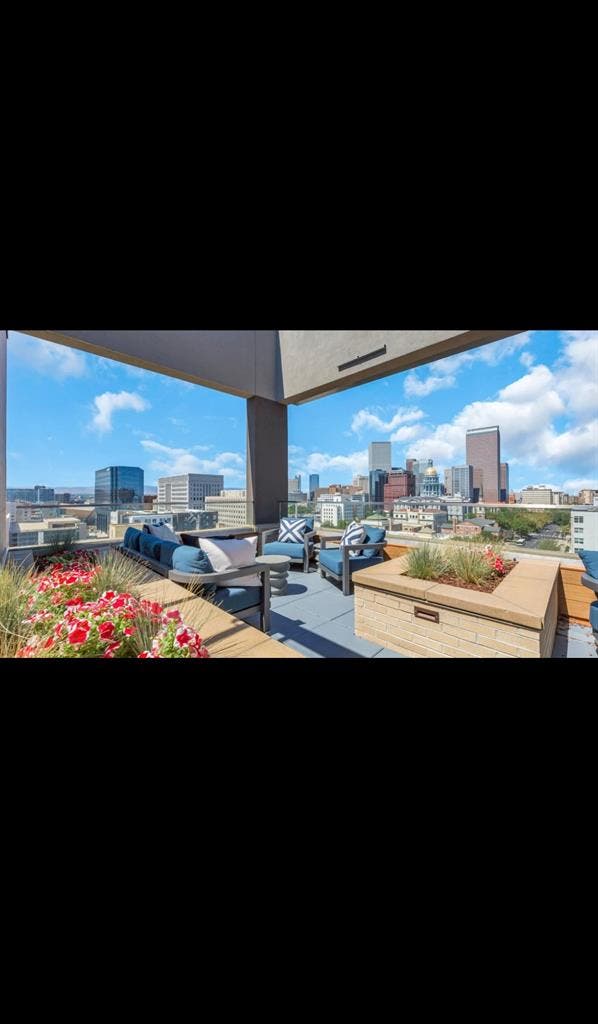 Looking for roommate to move in!