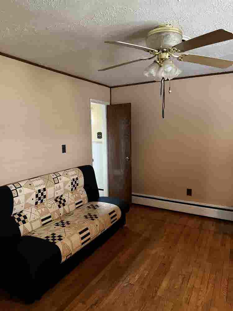 Room for rent!!