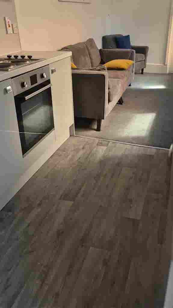 Looking for a female flatmate