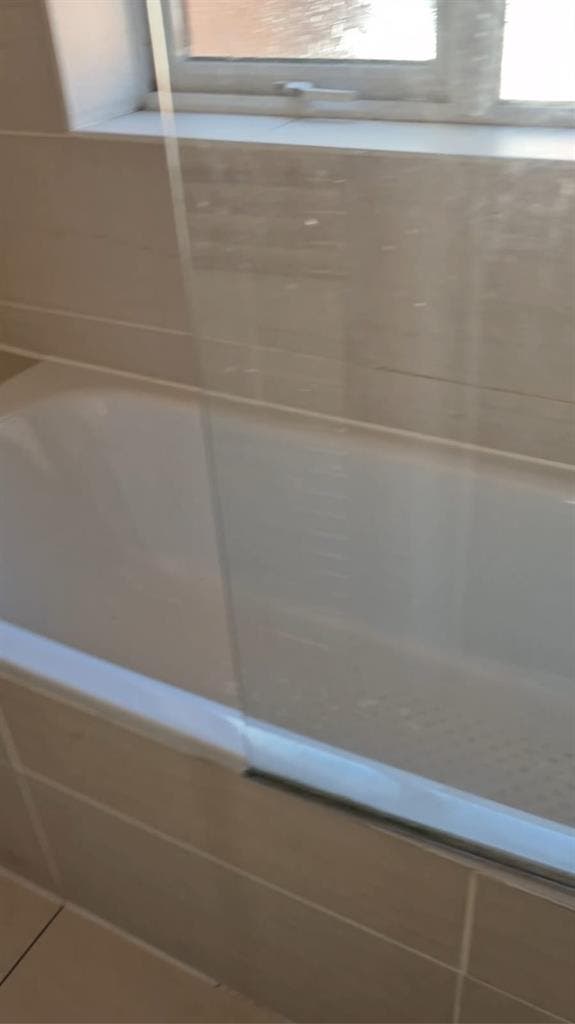 Looking for a female flatmate