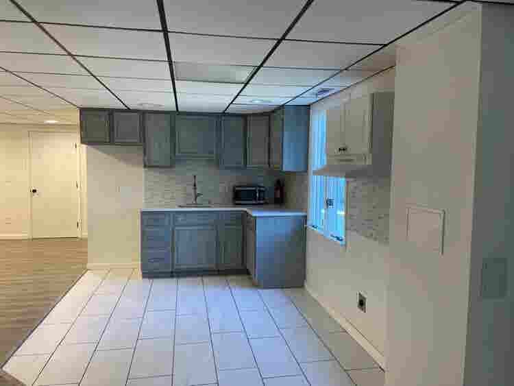 2 bedroom in 
Trumbull