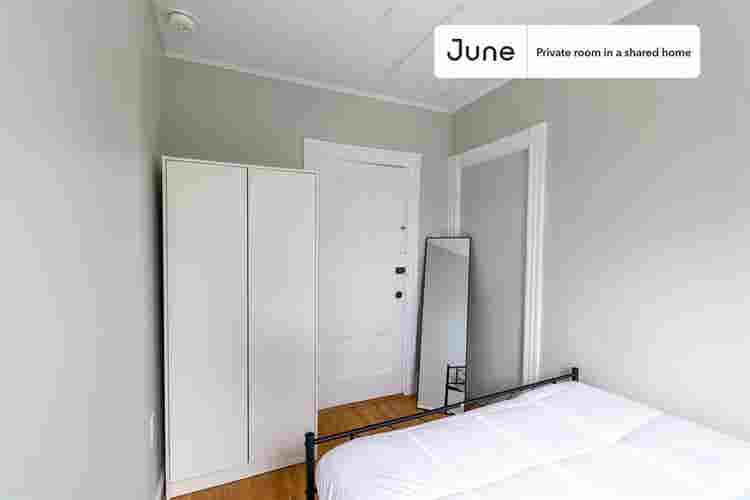 4 BR in Boston