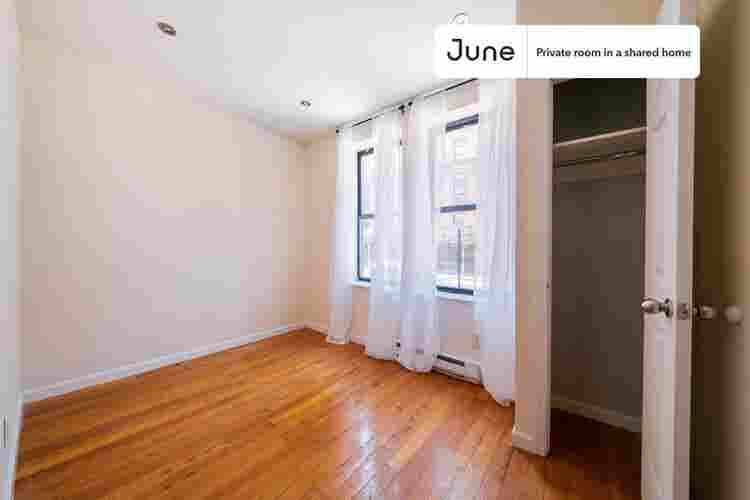 4 BR in New York City